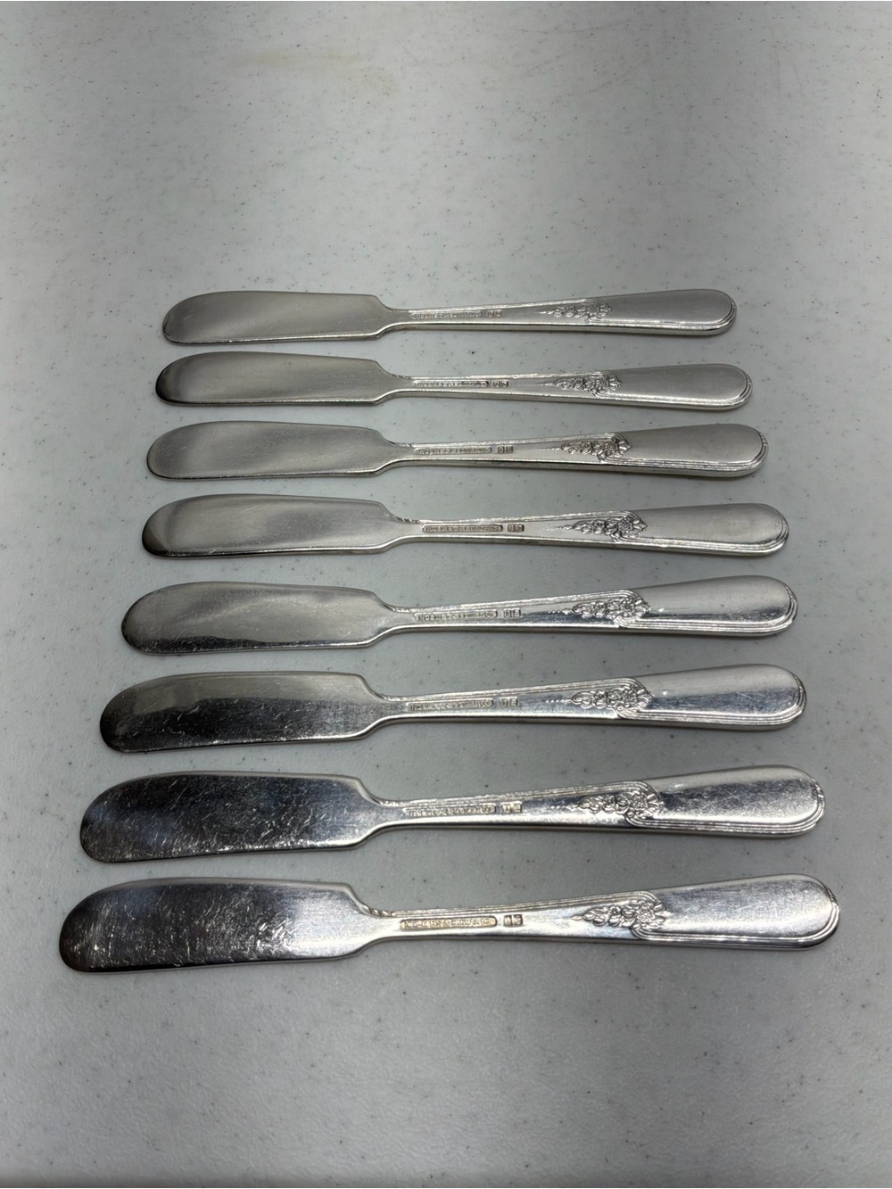Holmes & Edwards Youth Pattern Inlaid Silverplated Butter Spreaders Set of 8